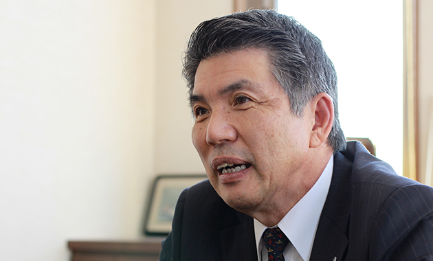 古谷孝
